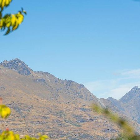 Picture Perfect - Queenstown Holiday Home Buitenkant foto