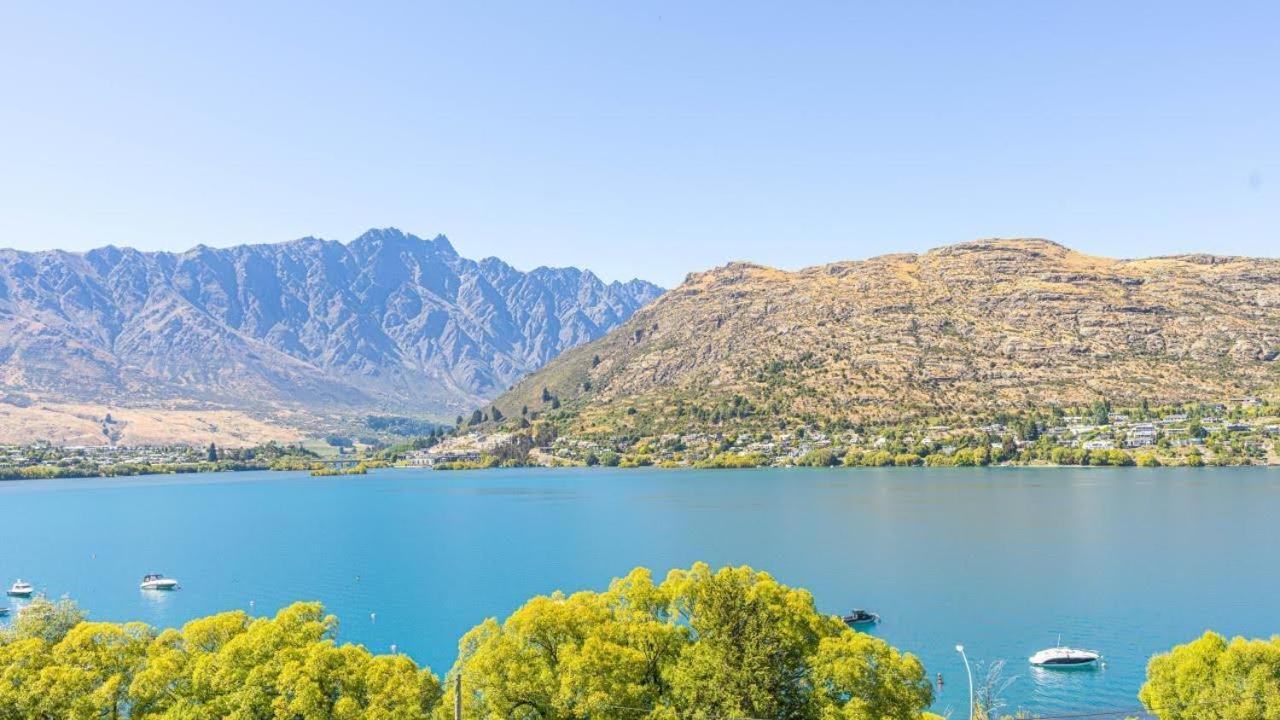 Picture Perfect - Queenstown Holiday Home Buitenkant foto